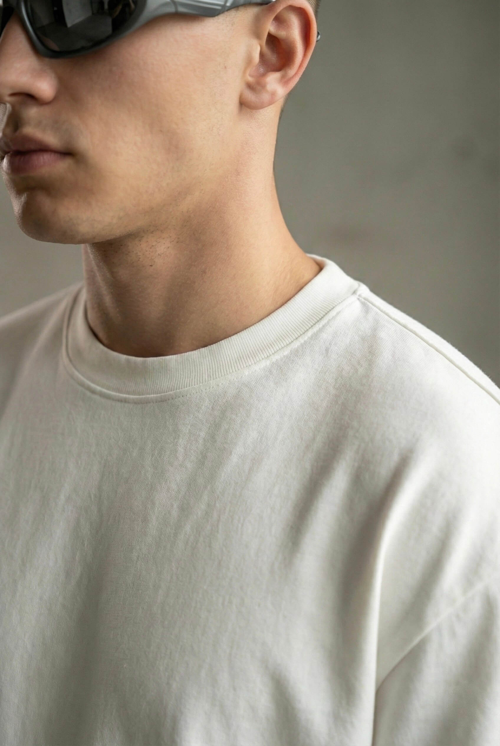Luxury Plain Heavyweight White Oversized T-shirt - Detailed Front View