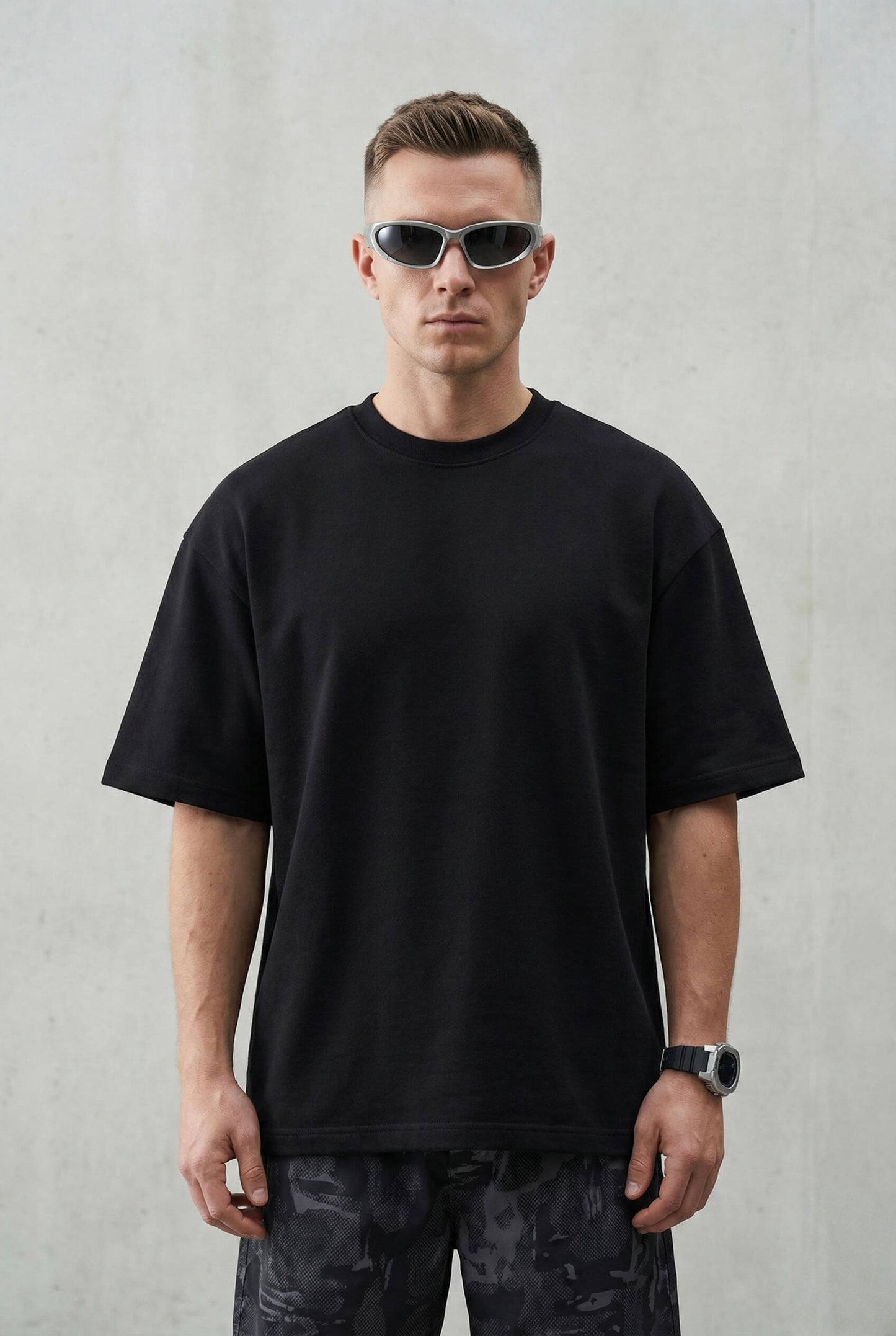 Plain Heavyweight Classic Black Oversized T-shirt - Front View